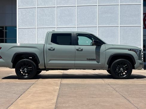 Used 2024 Toyota Tundra Limited AWD/4WD image 3
