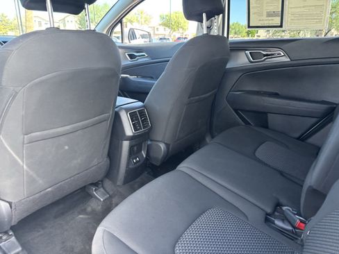 Certified 2026 Kia Sportage LX FWD image 15