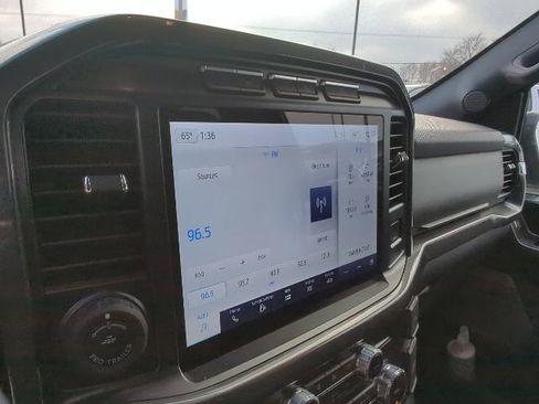 Used 2022 Ford F150 XLT w/ Equipment Group 302A High image 11