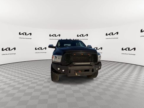 Used 2018 RAM 2500 Laramie image 4