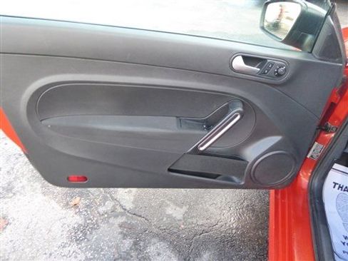 Used 2016 Volkswagen Beetle 1.8T image 9