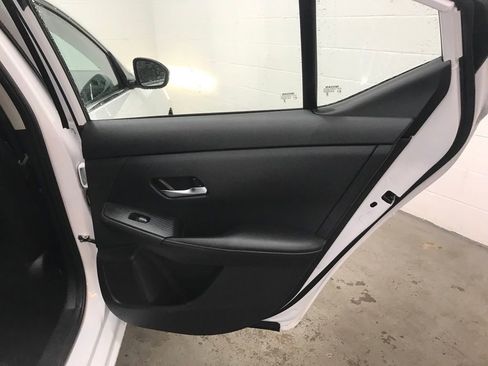 Used 2023 Nissan Sentra SV image 29