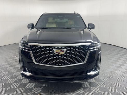 Used 2023 Cadillac Escalade ESV Premium Luxury image 7