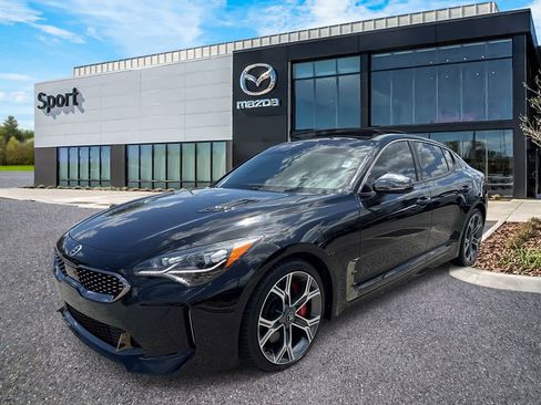 Used 2020 Kia Stinger GT2 RWD image 8