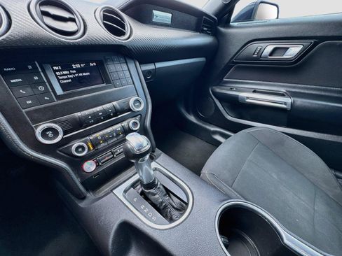 Used 2021 Ford Mustang Coupe RWD image 15