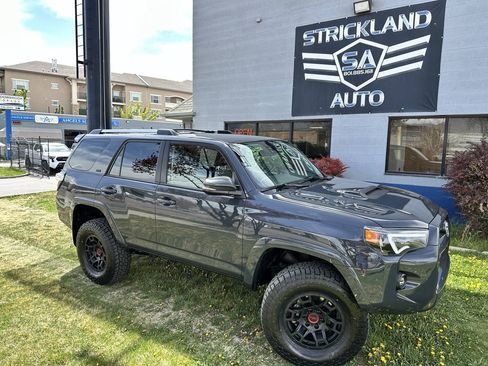 Used 2024 Toyota 4Runner SR5 Premium w/ TRD Black Wheel Package (TMS) AWD/4WD image 2
