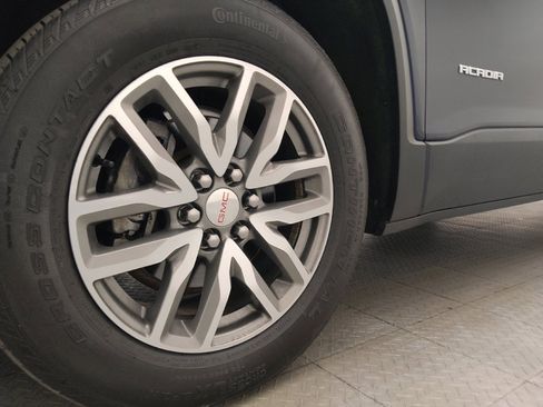 Used 2017 GMC Acadia SLE w/ Driver Alert Package I AWD/4WD image 31