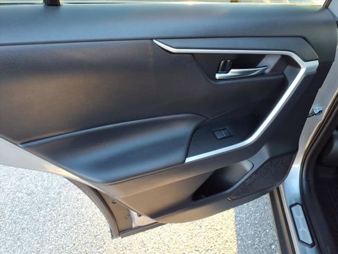 Certified 2023 Toyota RAV4 XLE Premium image 21