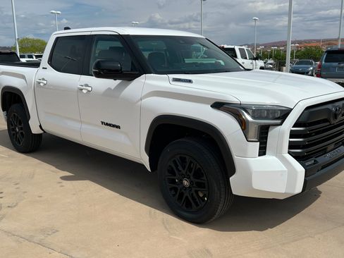 New 2026 Toyota Tundra Limited AWD/4WD image 7