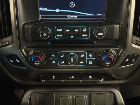 Used 2017 Chevrolet Silverado 1500 LT w/ All Star Edition image 29