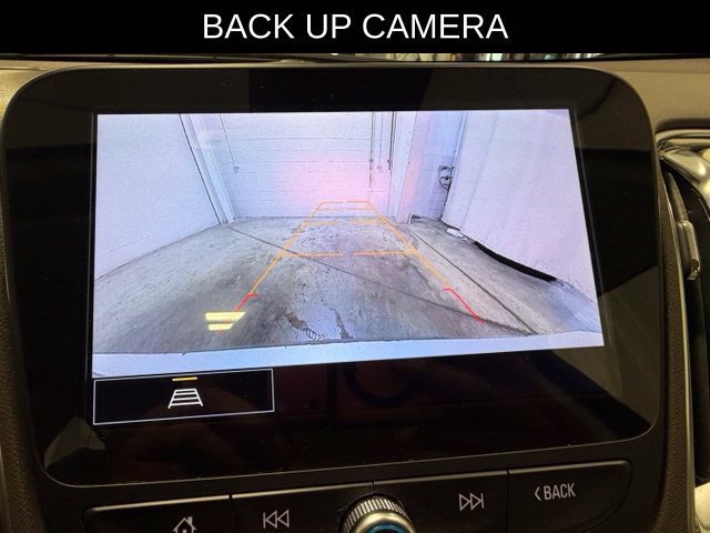 Used 2024 Chevrolet Malibu LT FWD image 19
