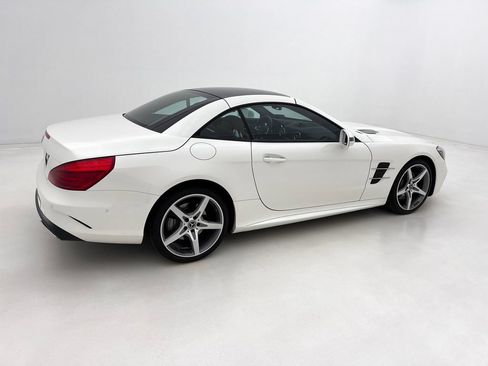 Used 2019 Mercedes-Benz SL 550 image 6