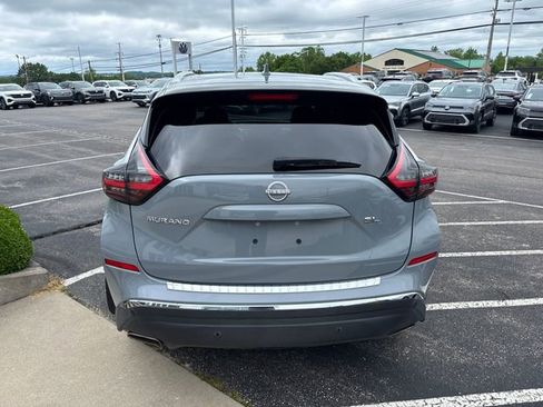 Used 2023 Nissan Murano SL w/ Cargo Package FWD image 4