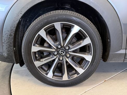 Used 2018 MAZDA MAZDA3 Touring FWD image 25