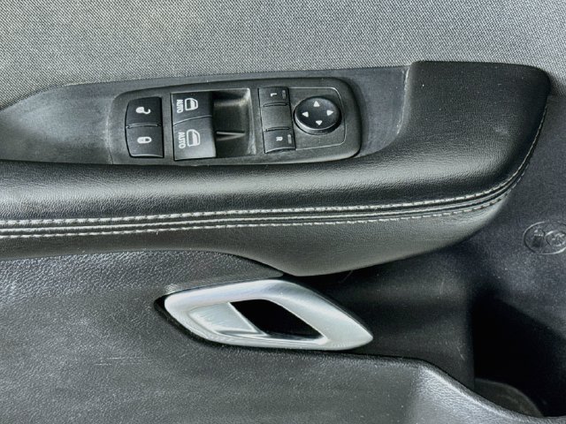 Used 2019 Dodge Challenger R/T RWD image 21