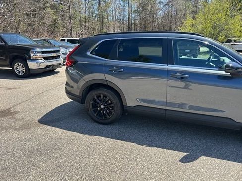Used 2023 Honda CR-V Sport image 11
