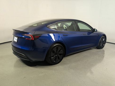 Used 2024 Tesla Model 3 Long Range RWD image 8