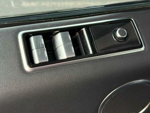 Used 2019 Land Rover Range Rover Sport HSE image 14