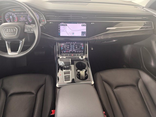 Used 2023 Audi Q8 Premium Plus w/ Premium Plus Package AWD/4WD image 12