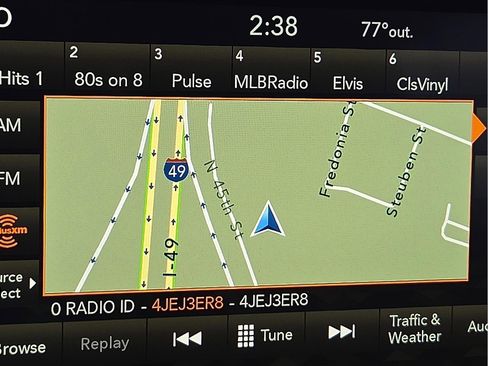 Used 2022 Jeep Wrangler Unlimited Sahara w/ Cold Weather Group image 17