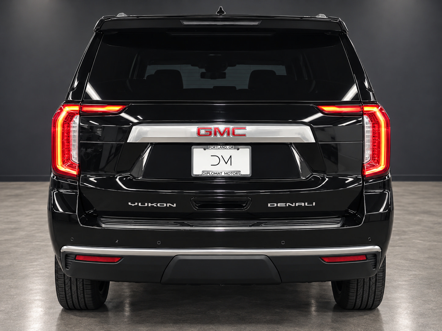 Used 2023 GMC Yukon XL Denali AWD/4WD image 7