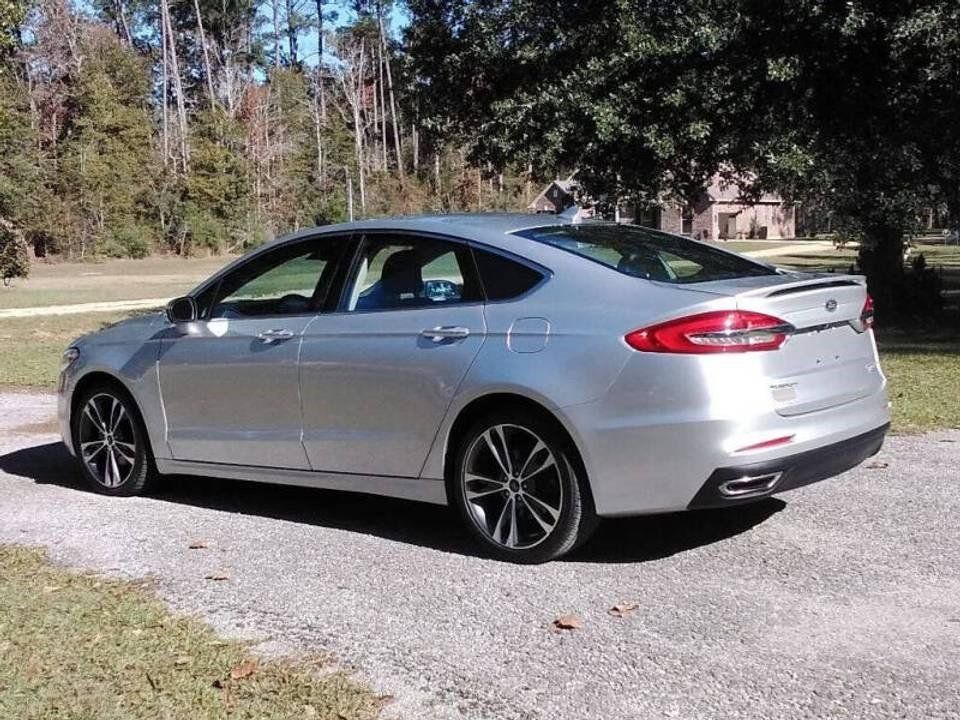Used 2019 Ford Fusion Titanium AWD/4WD image 8