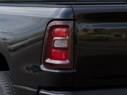 New 2026 RAM 1500 Express AWD/4WD image 10
