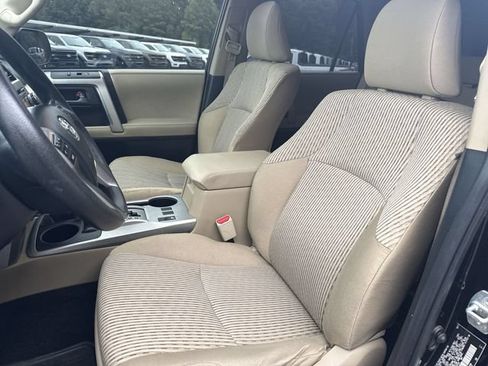 Used 2012 Toyota 4Runner SR5 w/ Convenience Pkg AWD/4WD image 11