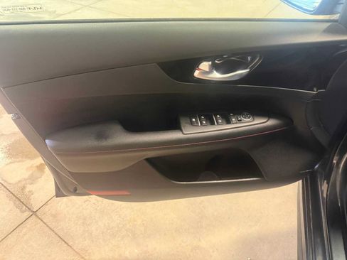 Used 2023 Kia Forte GT w/ GT2 Package FWD image 20