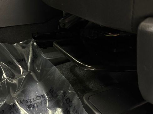 New 2025 Ford Ranger XL image 14