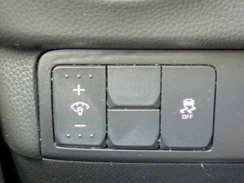 Certified 2019 Kia Soul w/ Convenience Package image 28