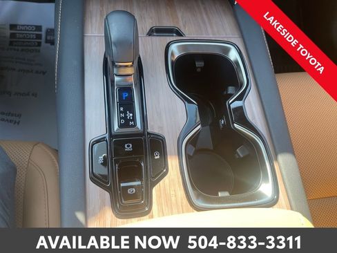 Used 2023 Lexus RX 350 Premium image 28