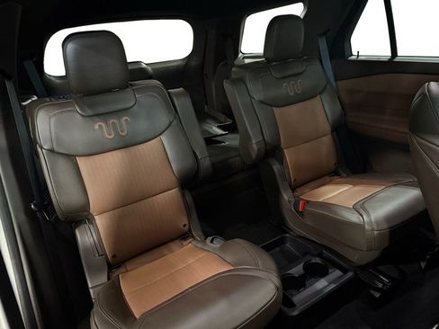 Used 2021 Ford Explorer King Ranch w/ Premium Technology Package AWD/4WD image 14