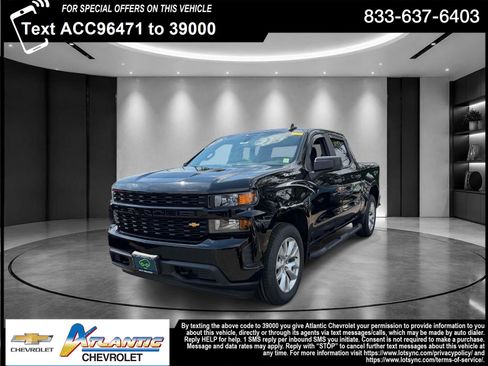 Used 2020 Chevrolet Silverado 1500 Custom w/ Custom Value Package AWD/4WD image 1