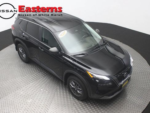 Used 2023 Nissan Rogue S AWD/4WD image 3