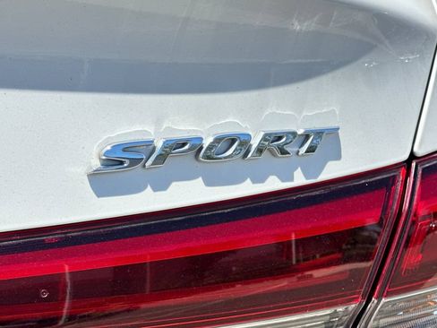 Certified 2023 Honda Civic Sport image 30