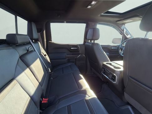 Used 2021 GMC Sierra 1500 Denali w/ Denali Ultimate Package image 18