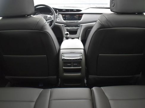 Used 2024 Cadillac XT5 Premium Luxury AWD/4WD image 27