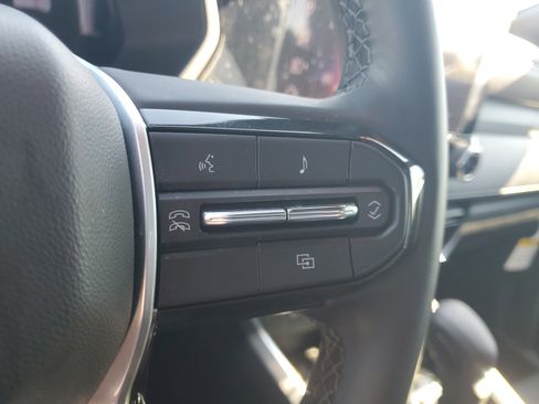 Used 2026 Chevrolet Colorado W/T w/ WT Convenience Package II image 21