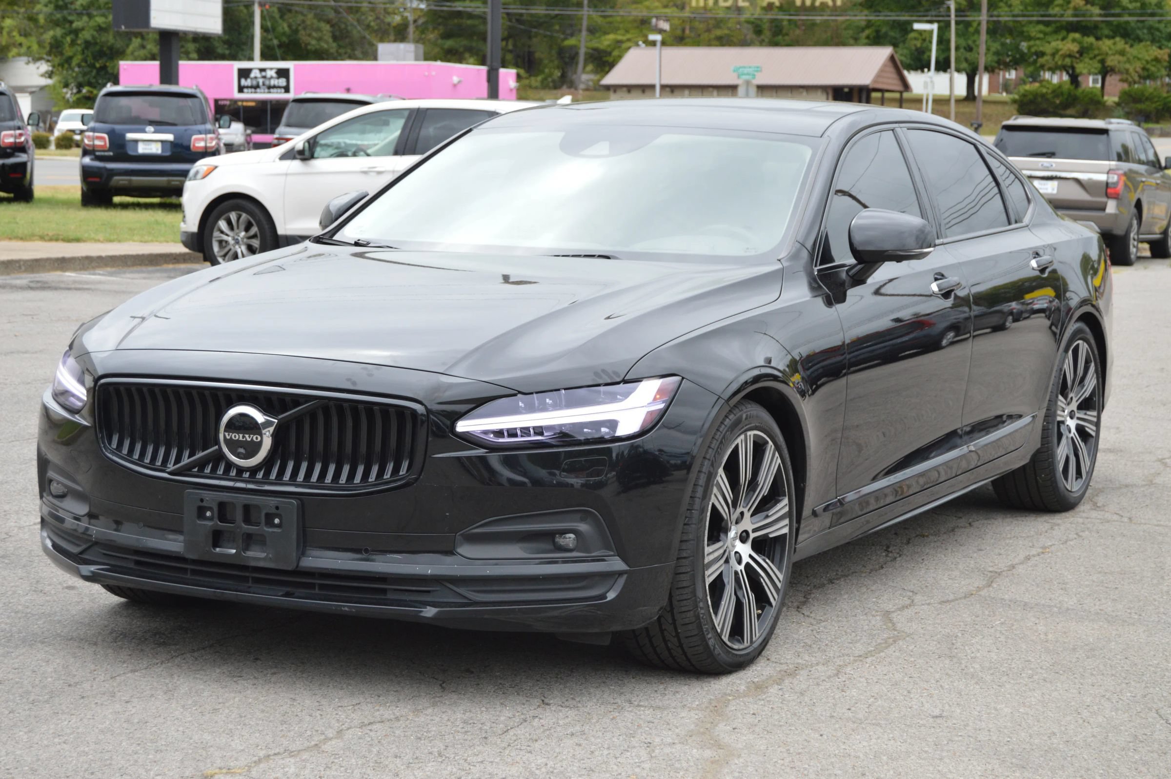 Used 2021 Volvo S90 T6 Inscription w/ Protection Package Premier AWD/4WD image 1