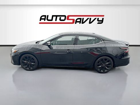 Used 2023 Nissan Maxima SR w/ Sport Mat Group FWD image 4