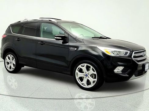 Used 2017 Ford Escape Titanium AWD/4WD image 3