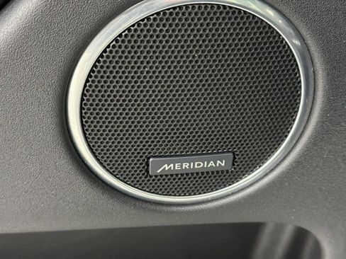 Used 2022 Land Rover Discovery Sport S R-Dynamic image 25