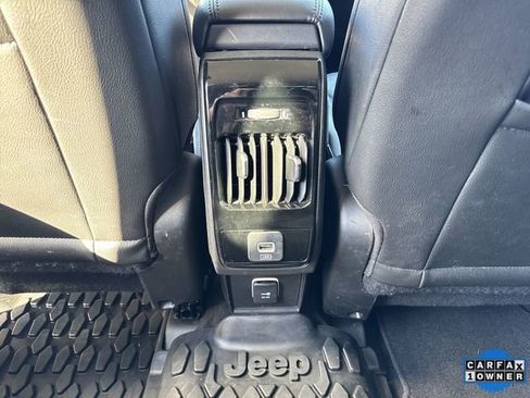 Used 2022 Jeep Compass Latitude image 20