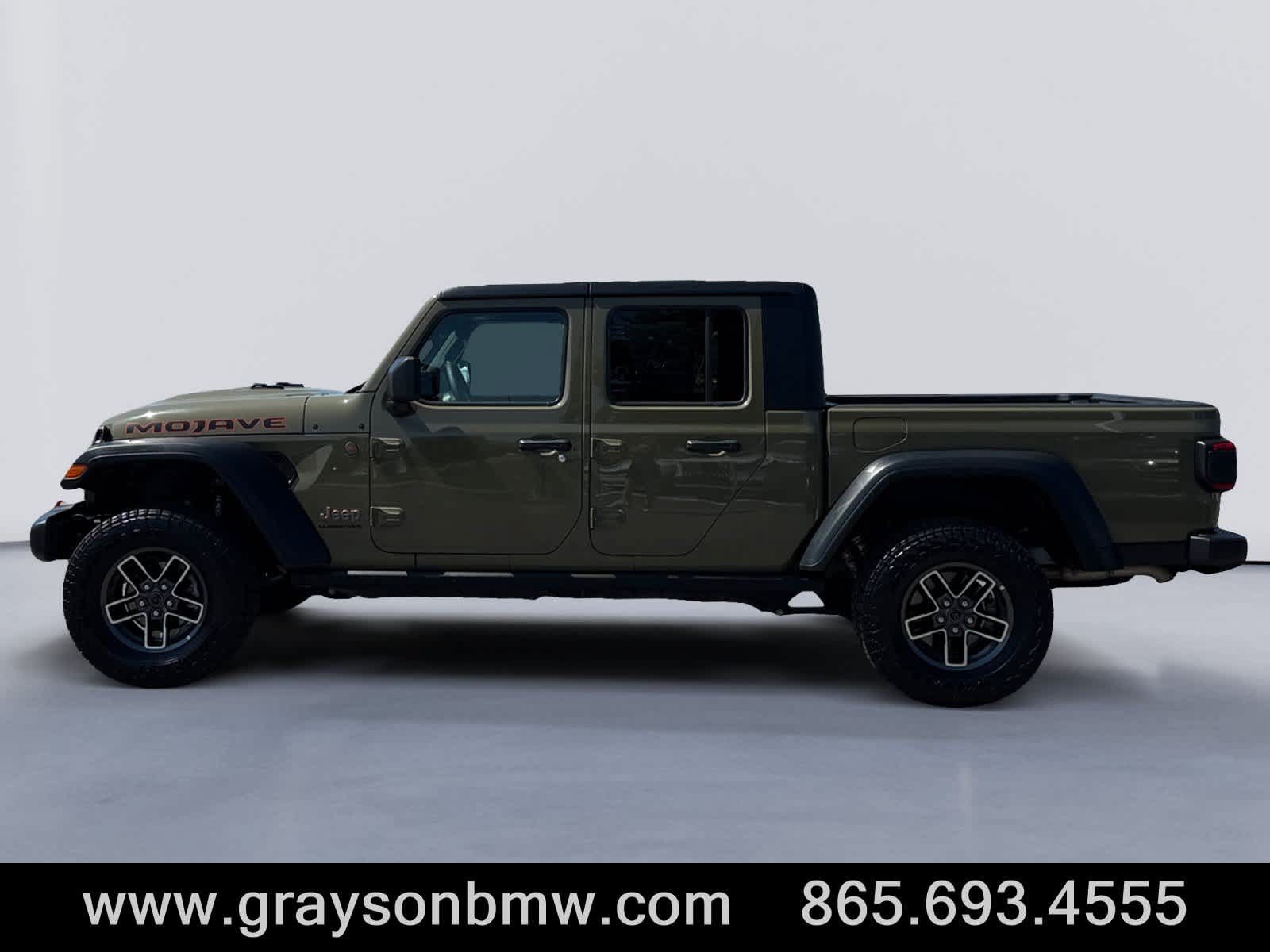 Used 2026 Jeep Gladiator Mojave AWD/4WD image 6
