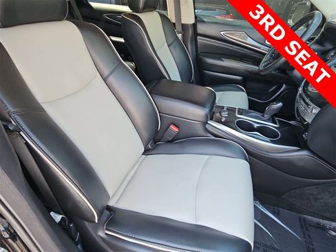 Used 2020 INFINITI QX60 Signature Edition image 18