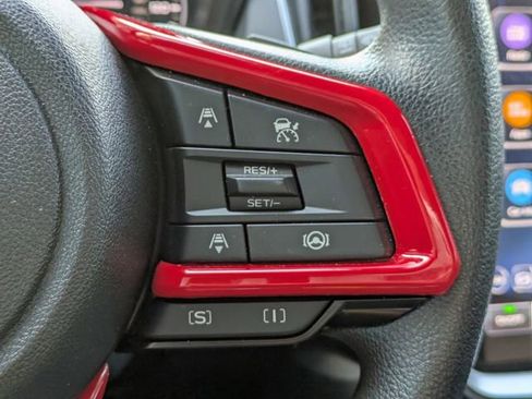 Used 2025 Subaru Crosstrek 2.0i Premium image 32