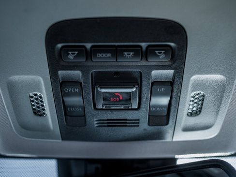 Used 2024 Toyota Camry SE image 23