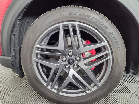 Used 2026 Ford Explorer ST-Line w/ ST-Line Street Pack RWD image 7