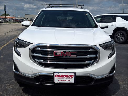Certified 2020 GMC Terrain SLT w/ Preferred Package AWD/4WD image 3